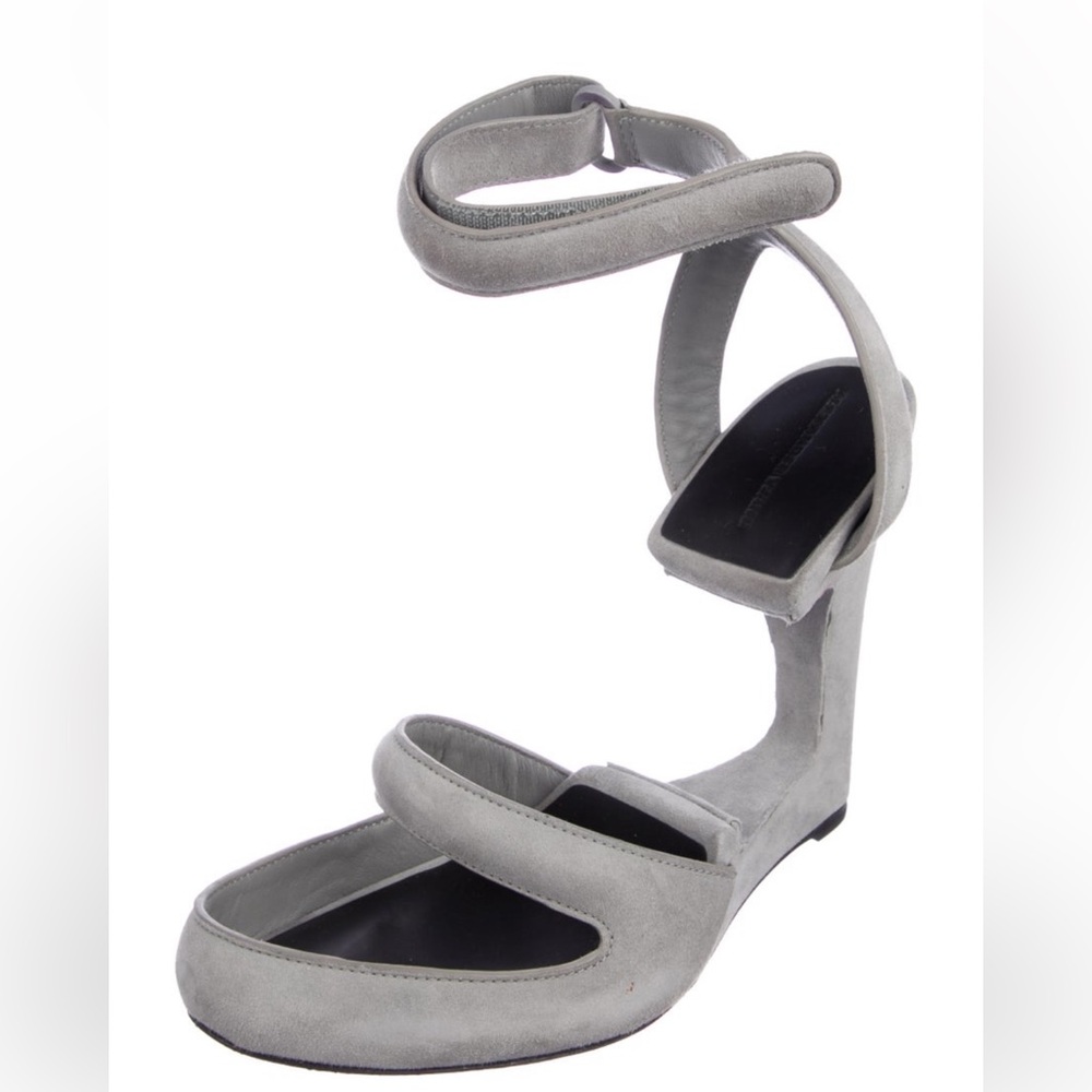 Alexander Wang Celia Suede Grey Pumps